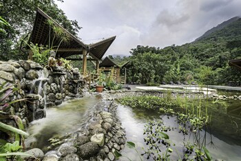 banana bamboo ecolodge