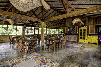 banana bamboo ecolodge