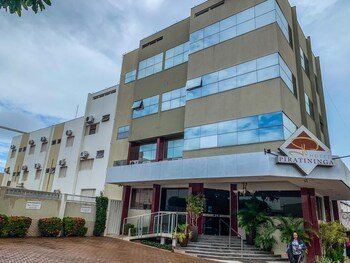hotel piratininga fernando correa