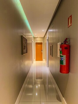 hotel piratininga fernando correa