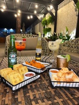 hotel aromas de penedo