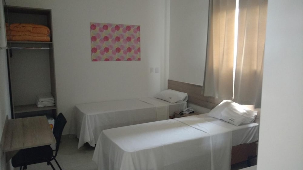 hotel aracari