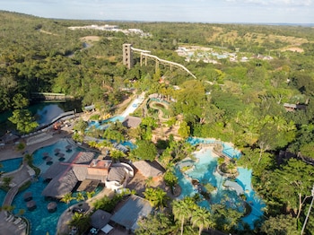 rio quente resorts eco chales