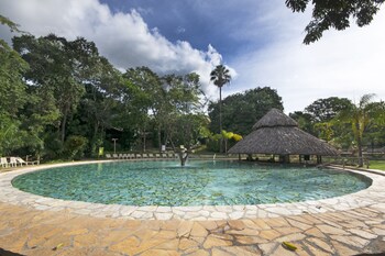 rio quente resorts eco chales