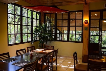 rio quente resorts eco chales