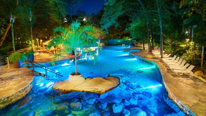 rio quente resorts eco chales