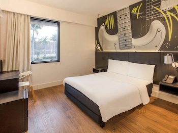 ibis styles taubate