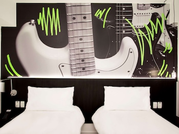 ibis styles taubate