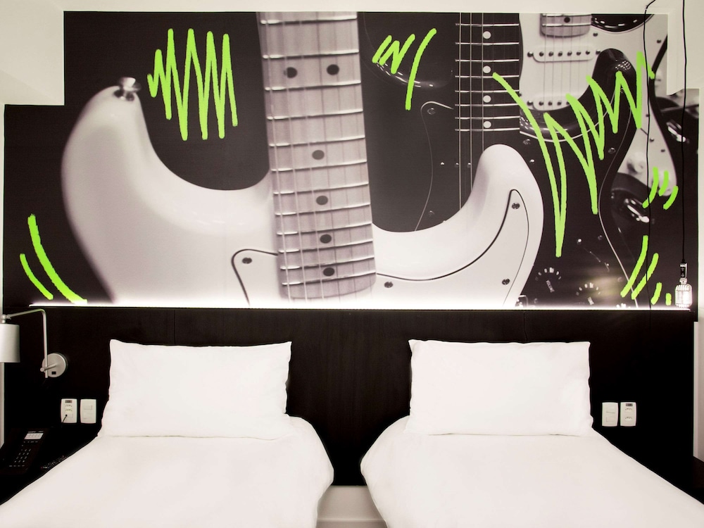 ibis styles taubate