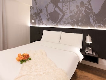 ibis styles taubate