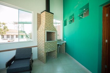 The Bridge Hostel,Florianópolis>>Florianopolis,2 star