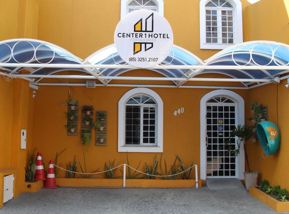 center 1 hotel