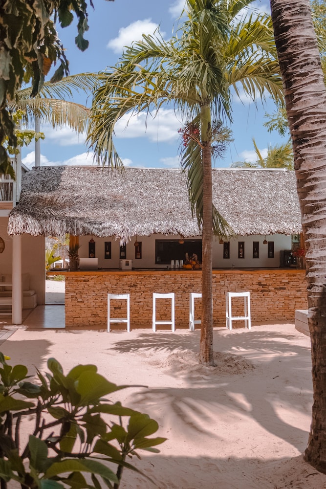 villa alegria la villa group