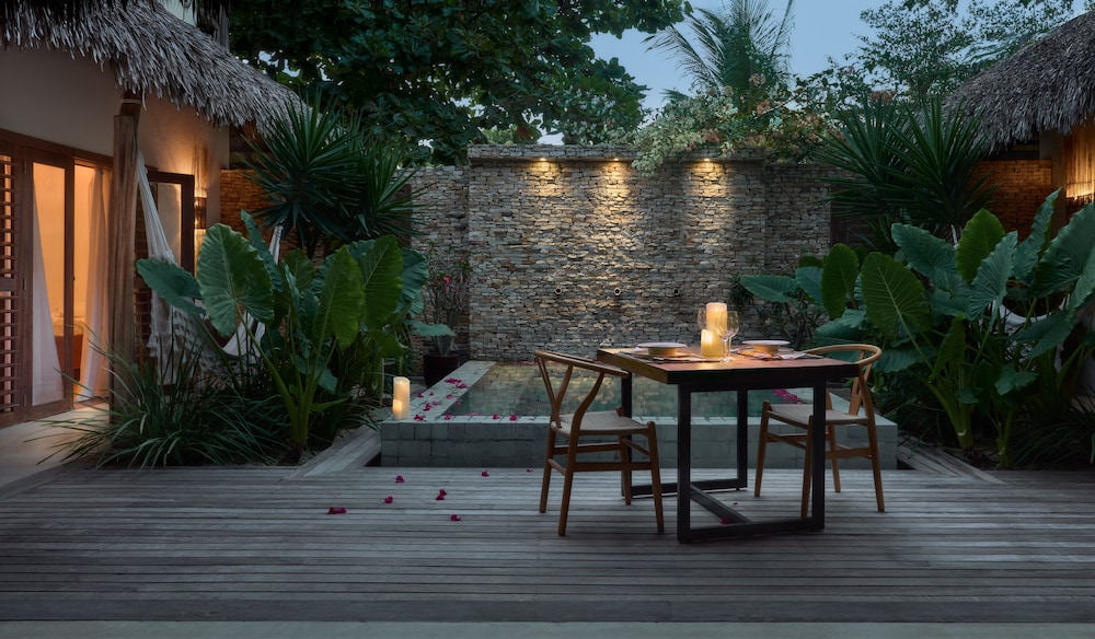 villa alegria la villa group