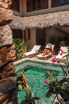 villa alegria la villa group