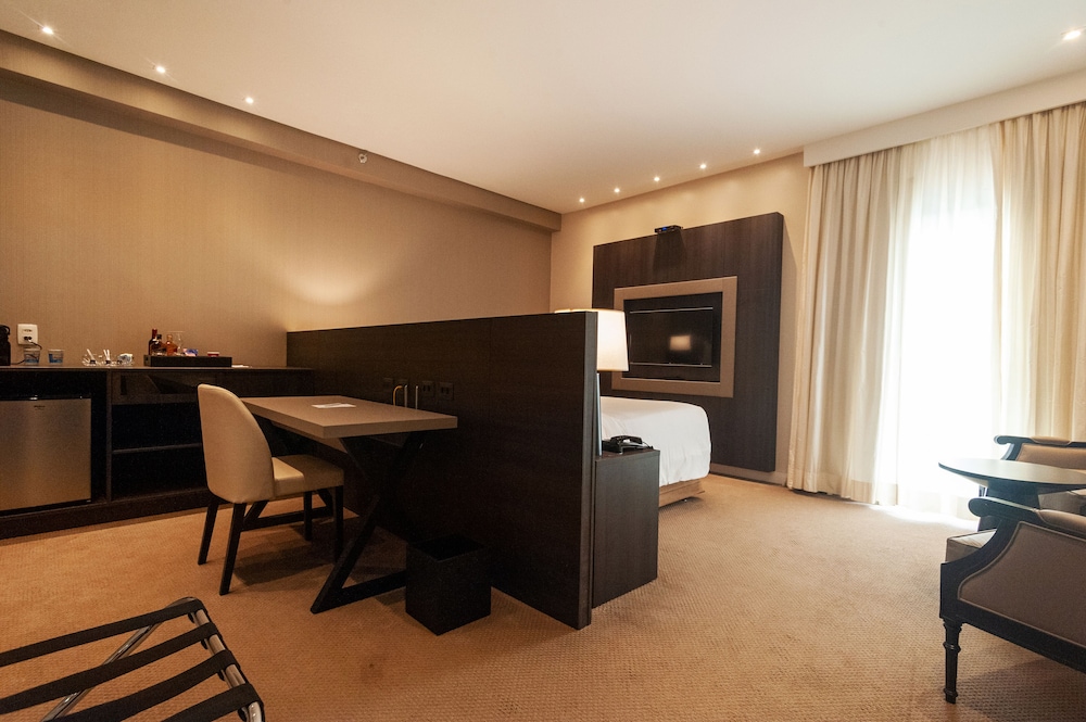 radisson hotel anapolis