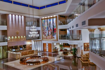 golden lis hotel boutique