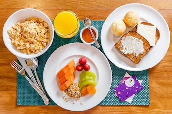 hyatt place macae
