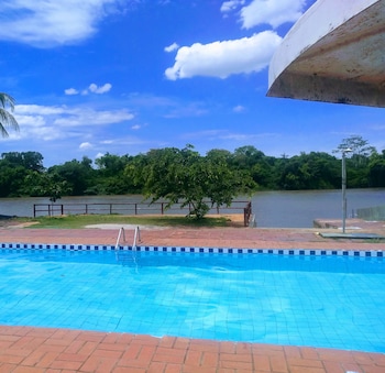 hotel pintado azul