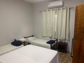hotel pintado azul