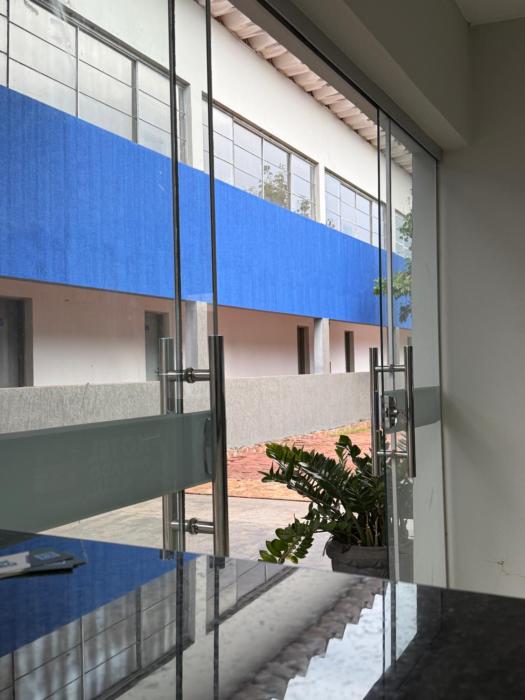 hotel pintado azul