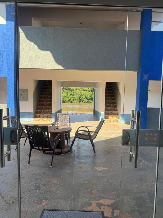 hotel pintado azul