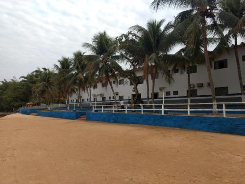 hotel pintado azul