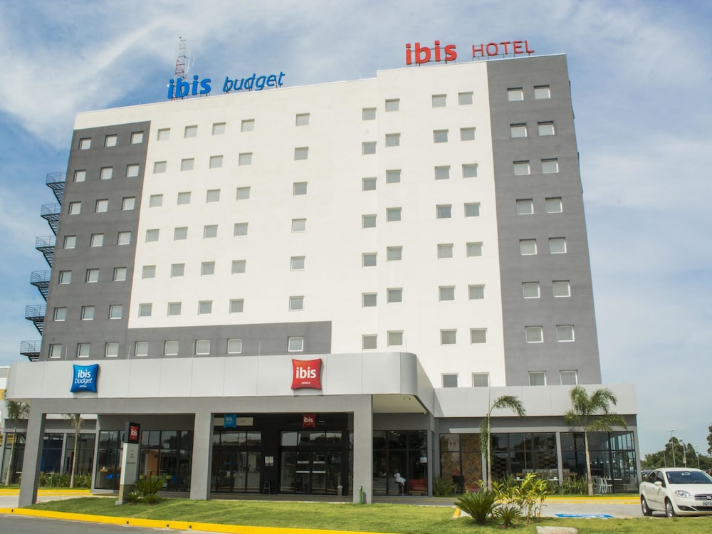 Ibis Budget Lorena - Circuito Da Fe,Canas>>Campos Do Jordao,2 star