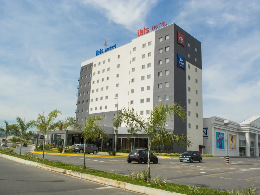 Ibis Budget Lorena - Circuito Da Fe,Canas>>Campos Do Jordao,2 star