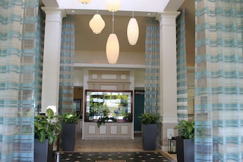Hilton Garden Inn Addison,Arlington Heights>>Addison,3 star