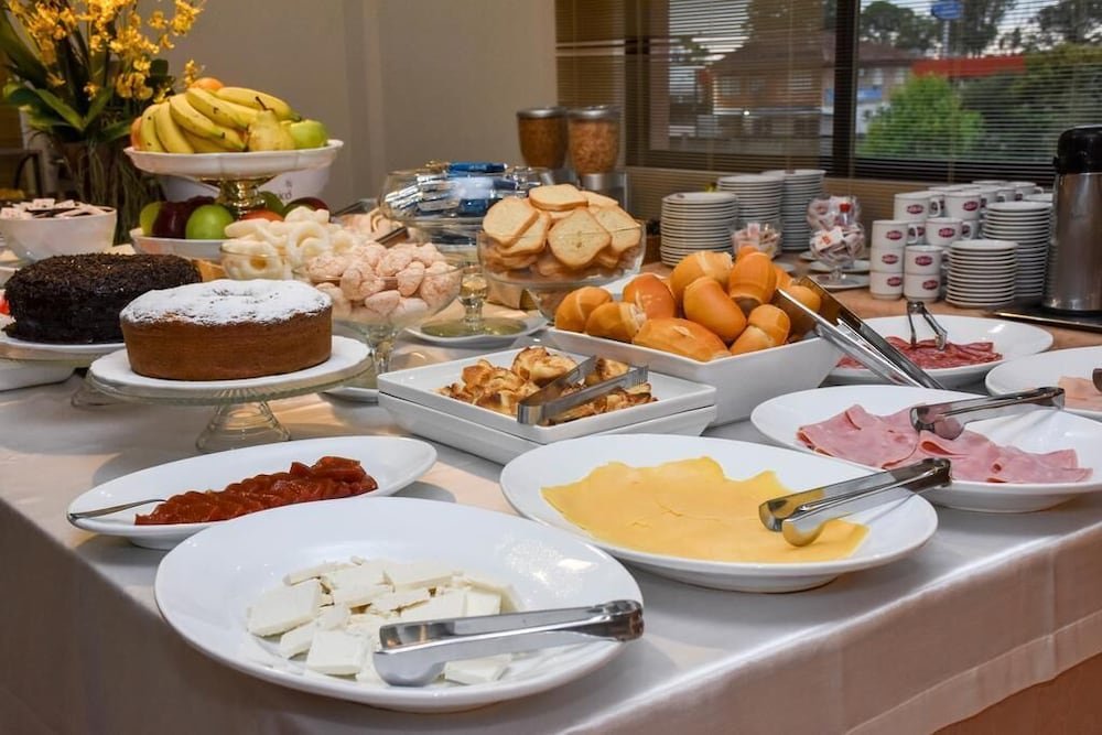 Hotel & Turismo San Francisco,,3 star