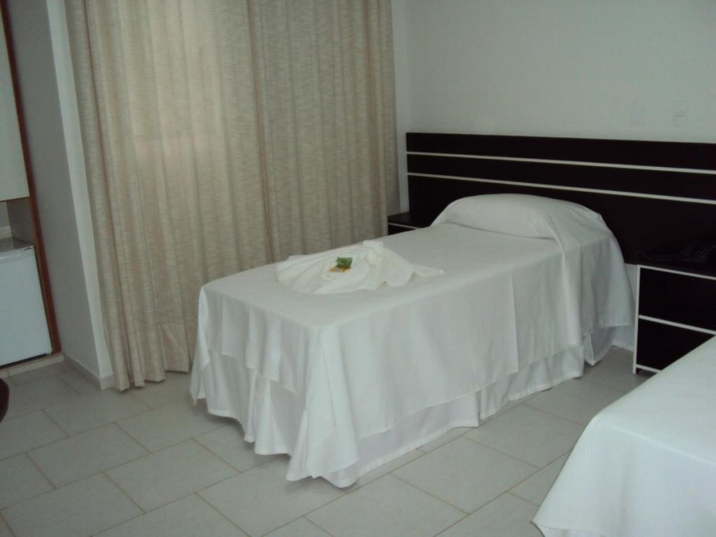 Laf Hotel,Sete Barras>>Registro,3 star
