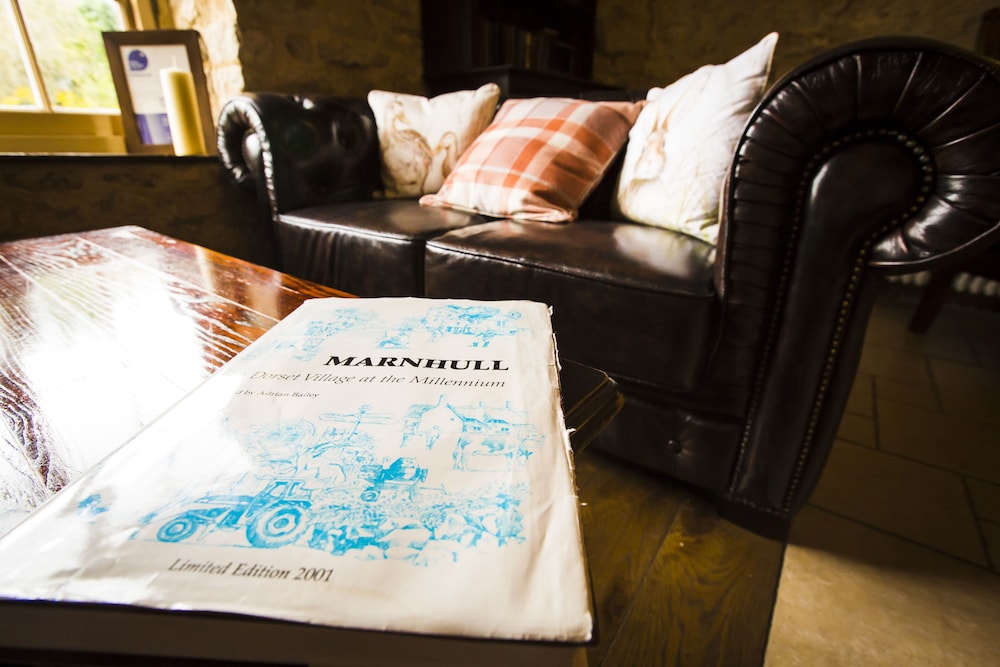 the crown at marnhull inn