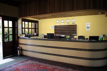 maria plaza hotel