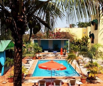 maria plaza hotel