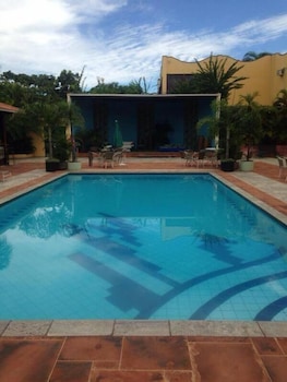 maria plaza hotel