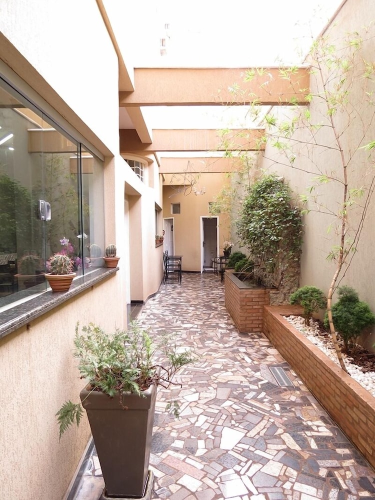 domus hotel