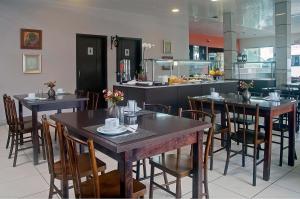 kennedy slim hotel