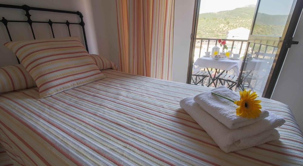 hostal alba taruta