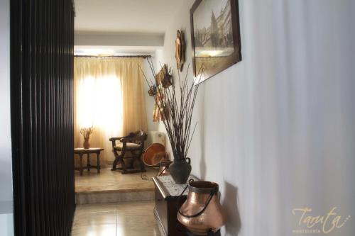 hostal alba taruta