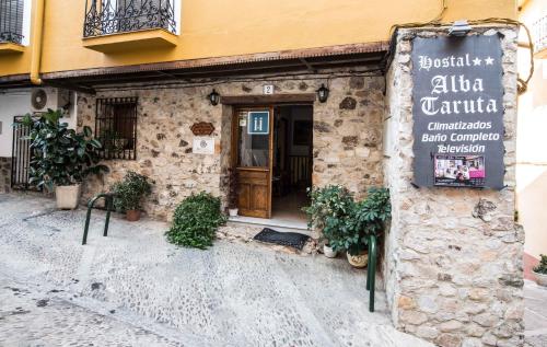 hostal alba taruta