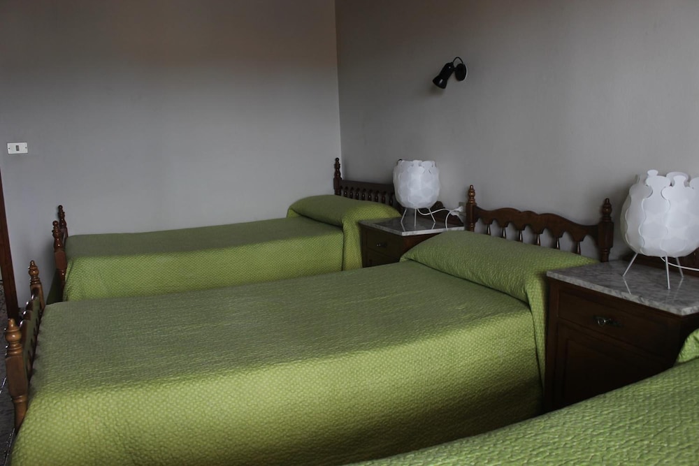 albergue turistico silleda hostel