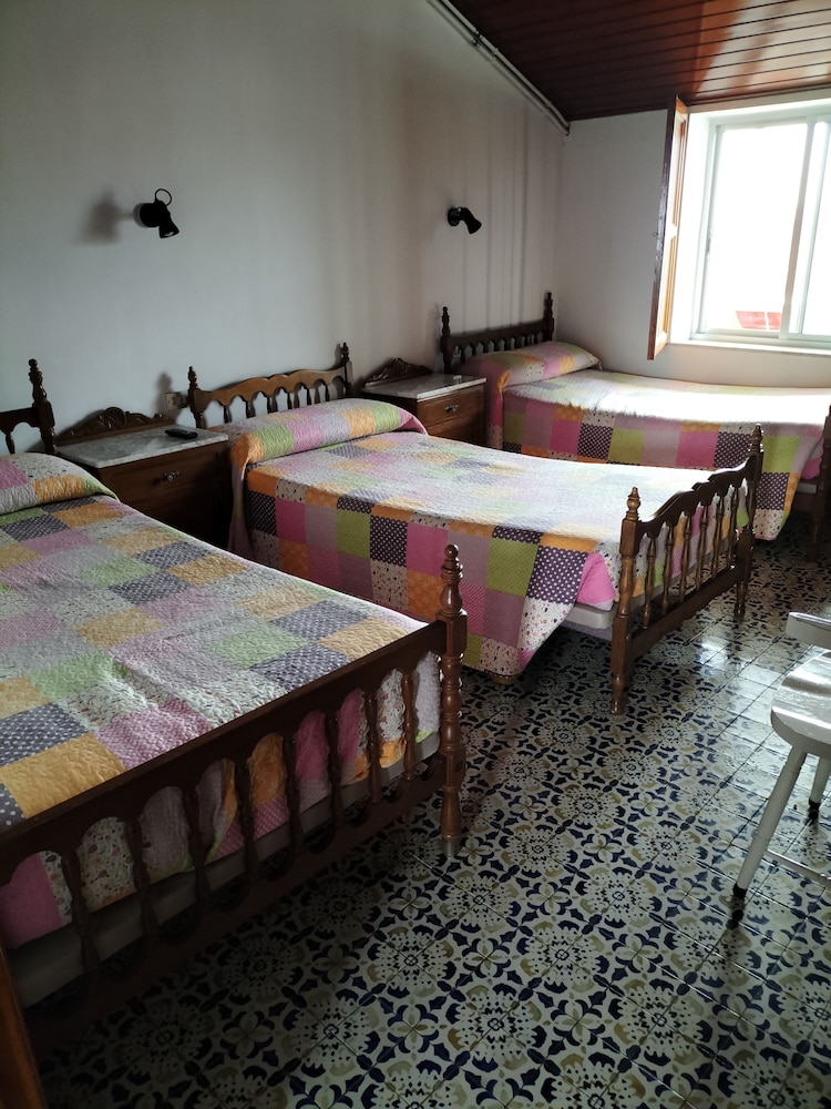 albergue turistico silleda hostel