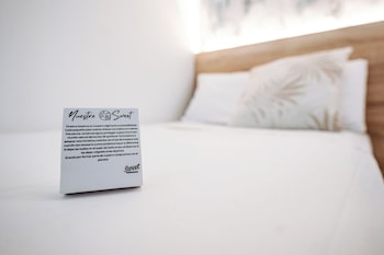 sweet lloret suites