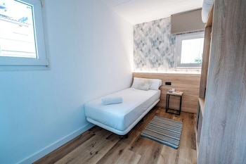 sweet lloret suites
