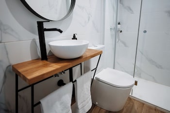 sweet lloret suites