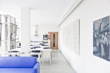 Albergue Bela Muxia - Hostel,Corcubion>>A Coruña,2 star