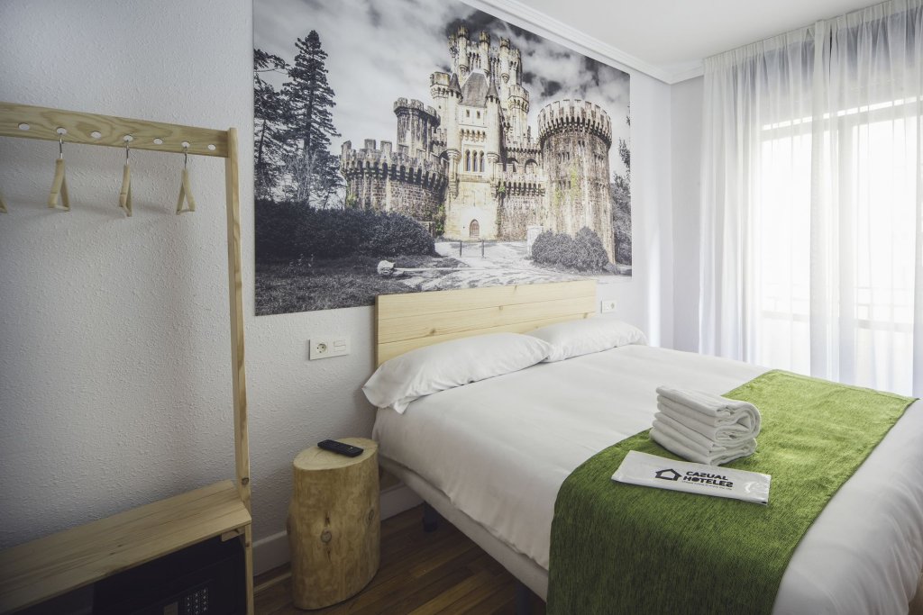 Casual Bilbao Serantes,Basque Country>>Bilbao,1 star