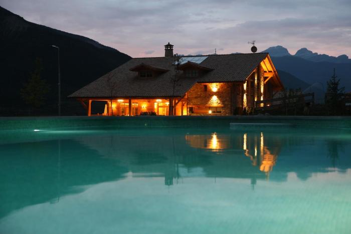 hotel vinas de larrede