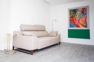 seven hotel and wellness caters to gay men